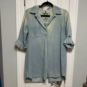 C’isa - Distressed Denim Women’s long sleeve blouse - Small